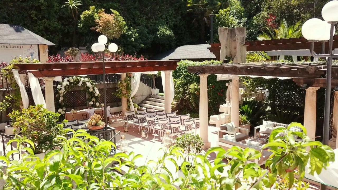 Hotel Miguel Angel Madrid Bagian luar foto The Pergola