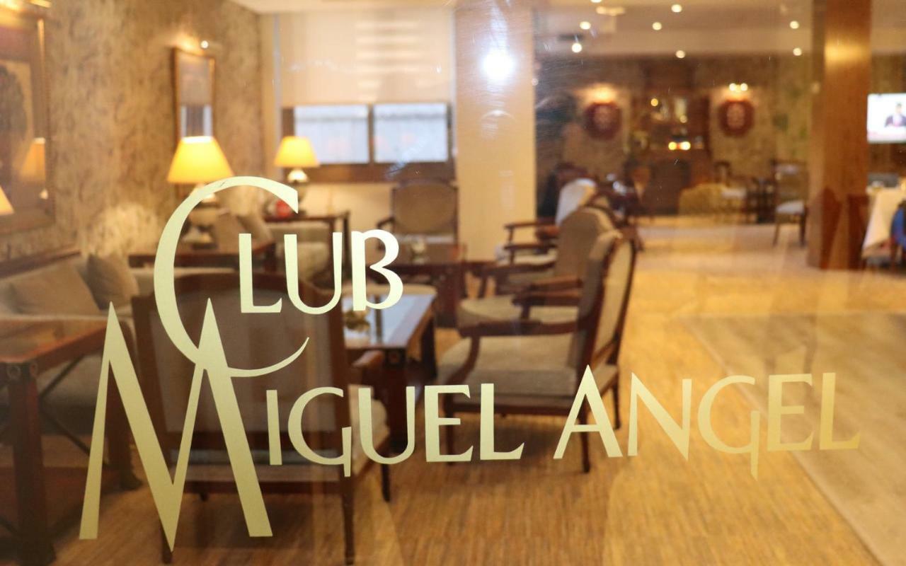 Hotel Miguel Angel Madrid Bagian luar foto Club Miguel Angel